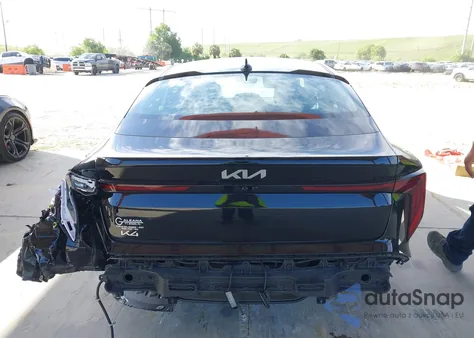 2025 Kia K4 Lxs из США, поврежденный, VIN 3KPFT4DE3SE093699